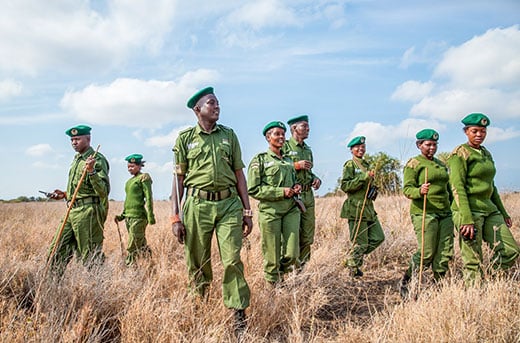 Team Lioness op patrouille door Amboseli National Park, Kenia. Foto: Paolo Torchio / © IFAW